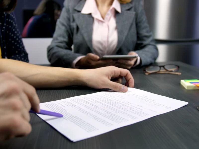 osoba na zaključenju ugovora prava preče kupovine